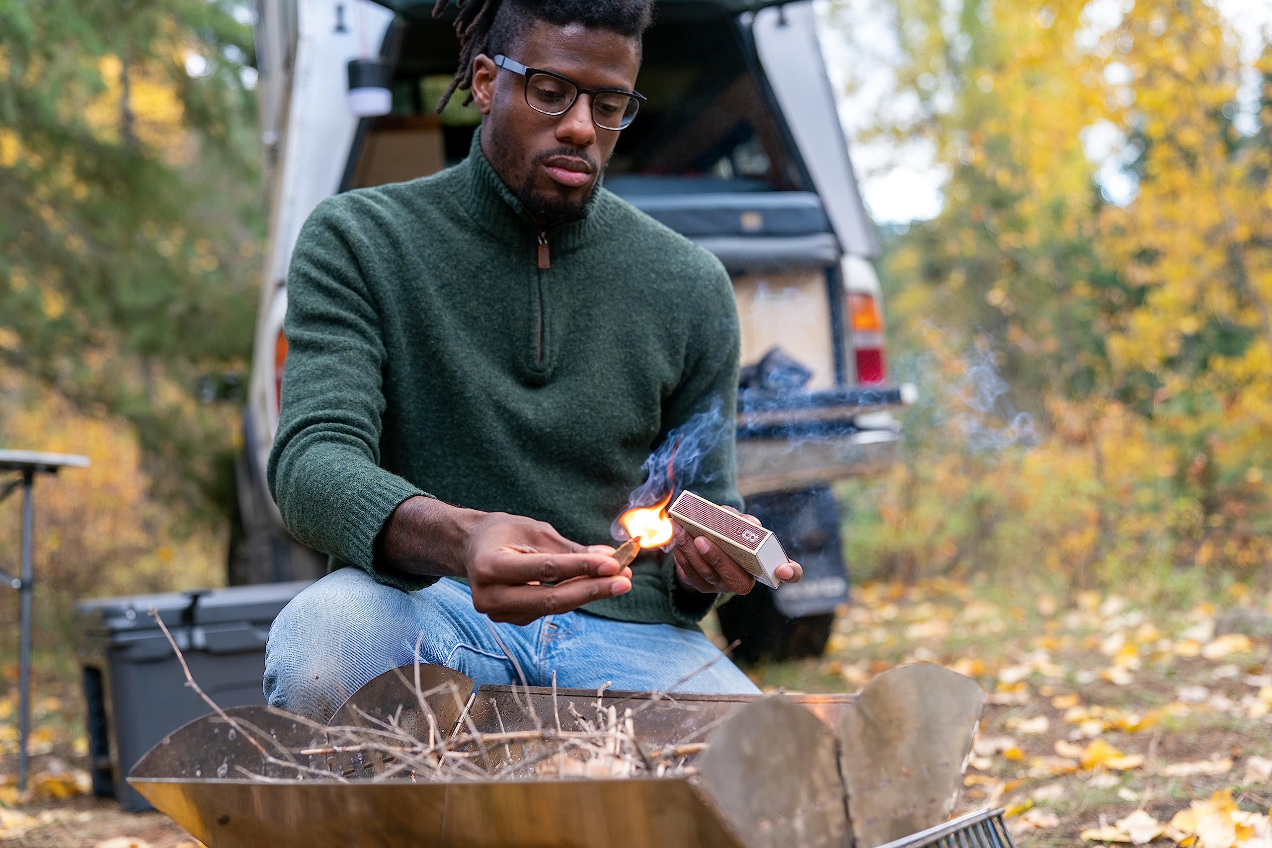UCO Fire Starter Sample Pack with Waterproof and Long-Burn Matches, Strikable Fire Starter, Waterproof Case
