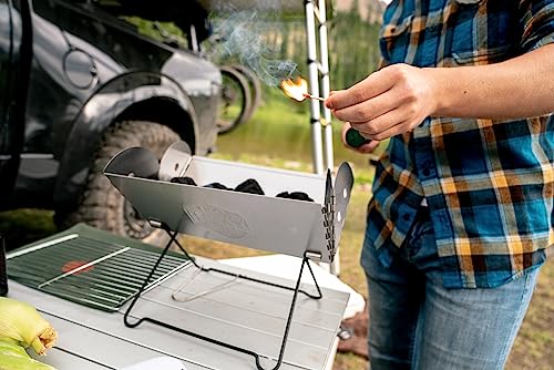 UCO Stormproof Match Kit with Waterproof Case, 25 Stormproof Matches and 3 Strikers - Orange, Green, and Yellow